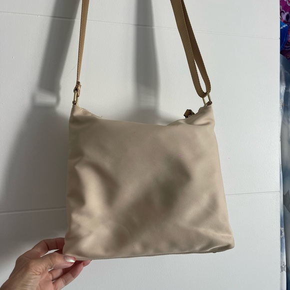 Calvin Klein Nylon Purse crossbody if you want used in good condition - Picture 5 of 9